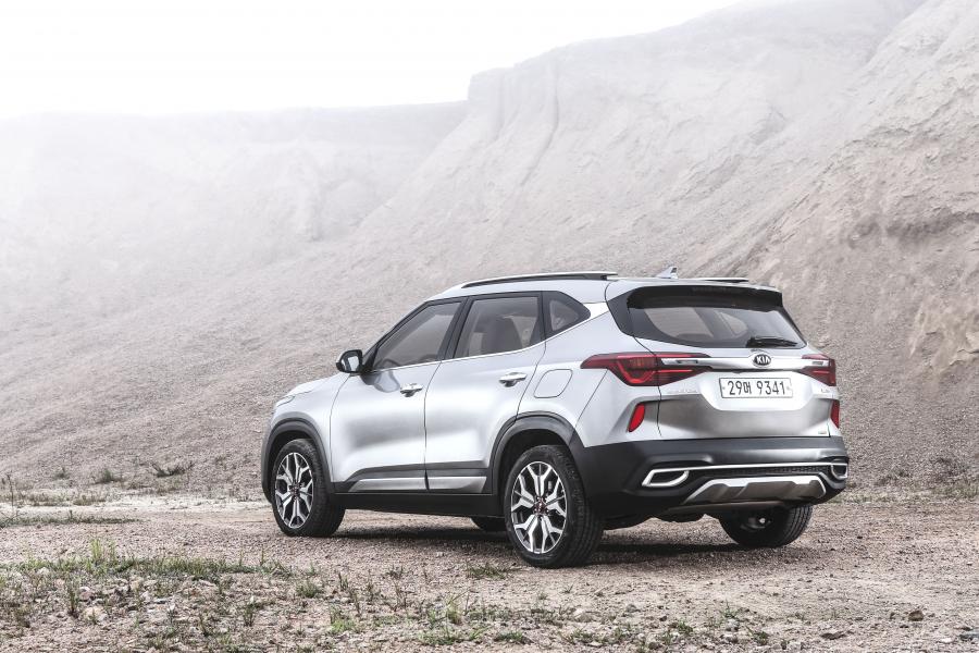  Kia Seltos 2019 года  (KR) (фото 12 из 17)